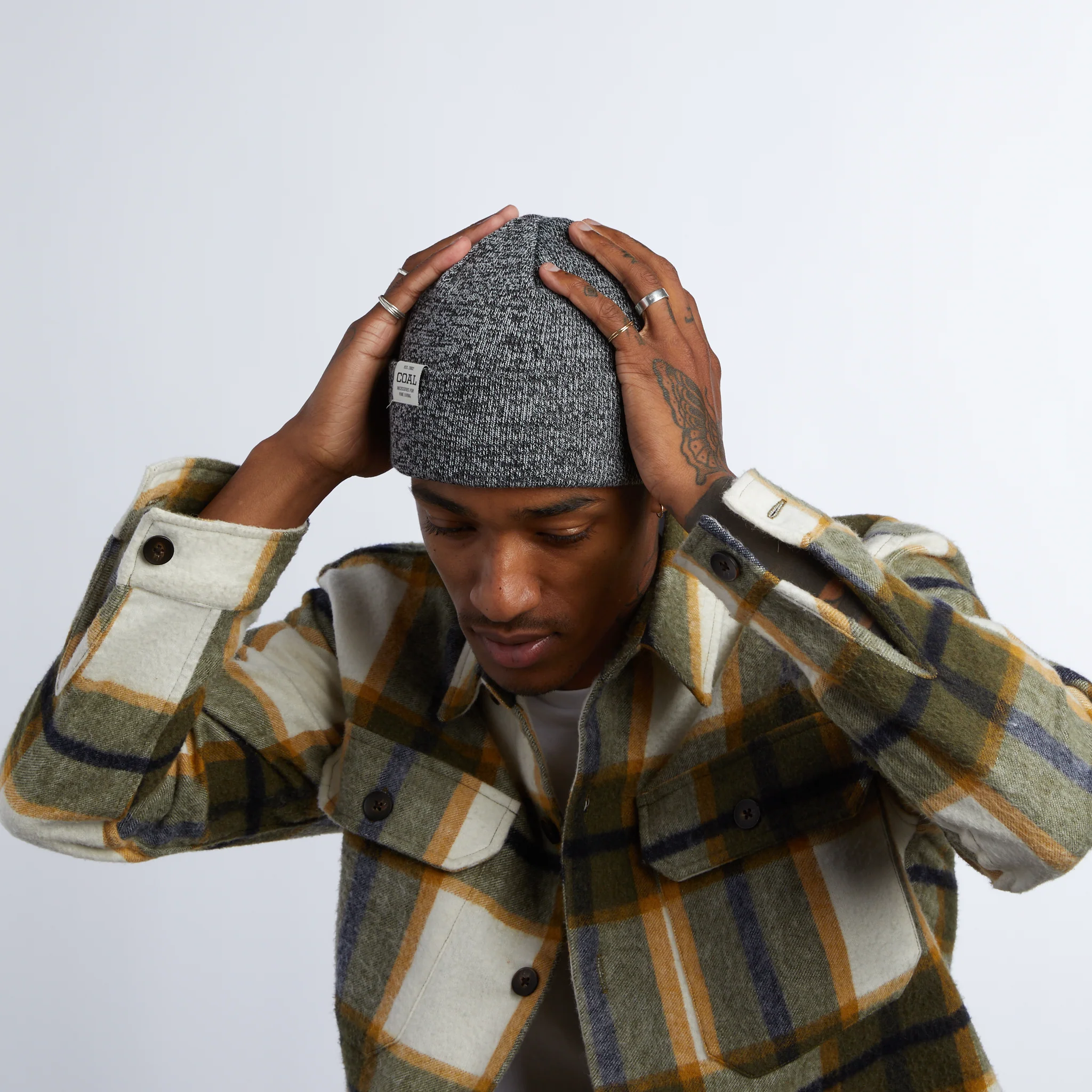 The Uniform Low Recycled Knit Cuff Beanie - Image 9